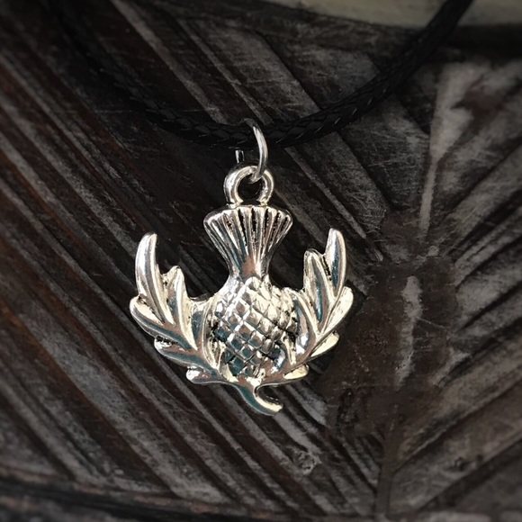 Outlander Scottish Thistle pendant - Picture 2 of 4